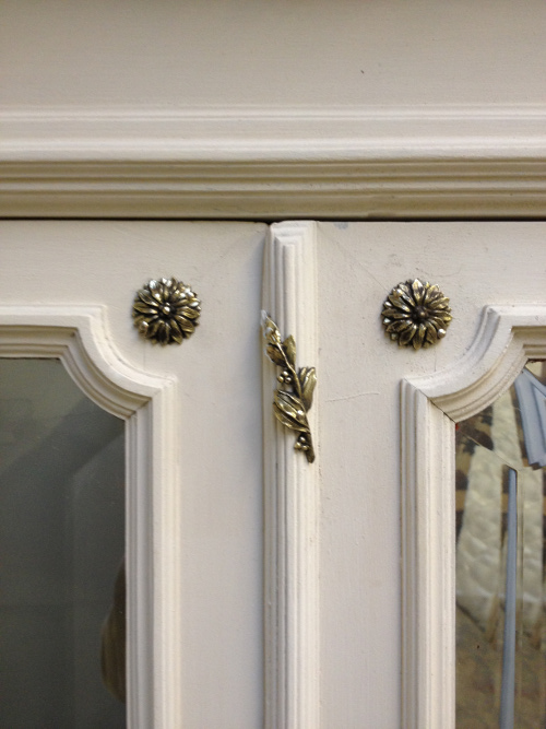 IF3649 ANTIQUE FRENCH LXVI ARMOIRE / DISPLAY